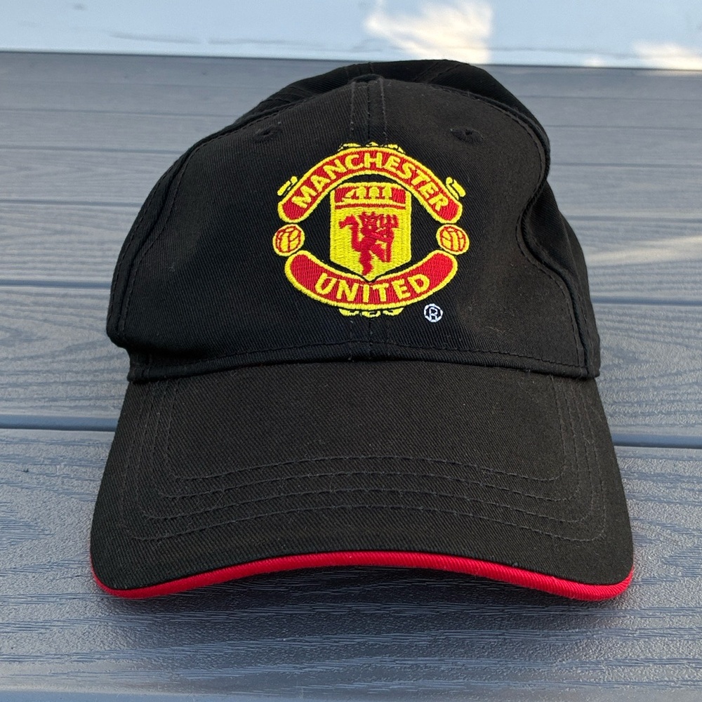 Manchester United FC Baseball Hat Cap Soccer Official Merchandise Black & Red